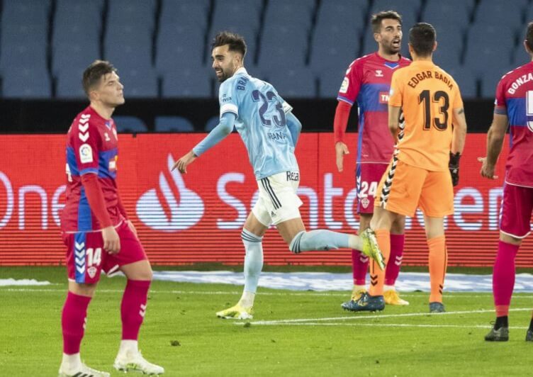 Los jugadores del Celta celebran un gol ante el Elche / LaLiga